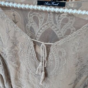 🤎🤍Anne French🤍🤎Lace Blouse Size Large